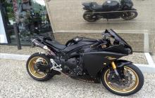 donne yamaha yzf 1000 r1 cross avion